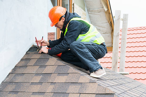 Quick and Trustworthy Emergency Roof Repair Services in Clinton, IA